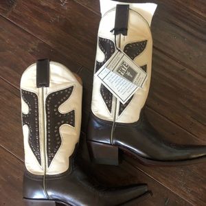 Brand new Frye boots cowboy